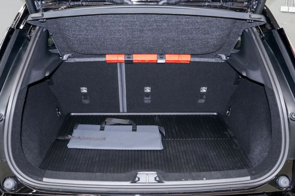2025 Volvo EX30  Single Motor Extended Range Plus SUV Image 19