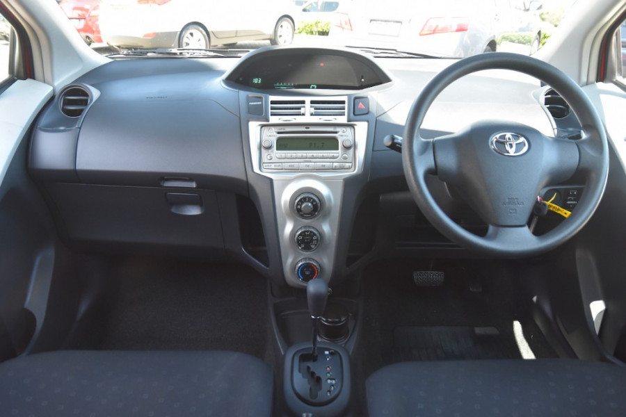 2006 Toyota Yaris NCP90R YR Hatchback Image 8