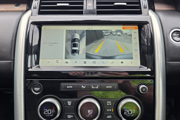 2018 Land Rover Discovery Series 5 HSE Luxury SUV Image 15
