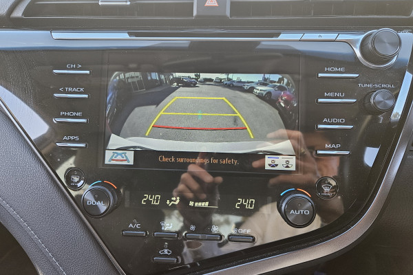 2020 Toyota Camry AXVH71R SX Sedan Image 19