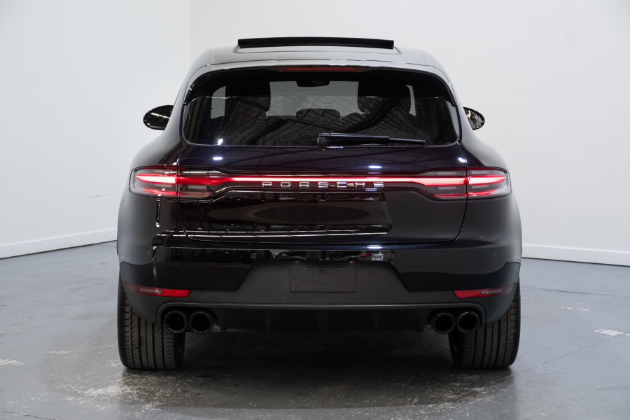 2021 Porsche Macan SUV Image 10