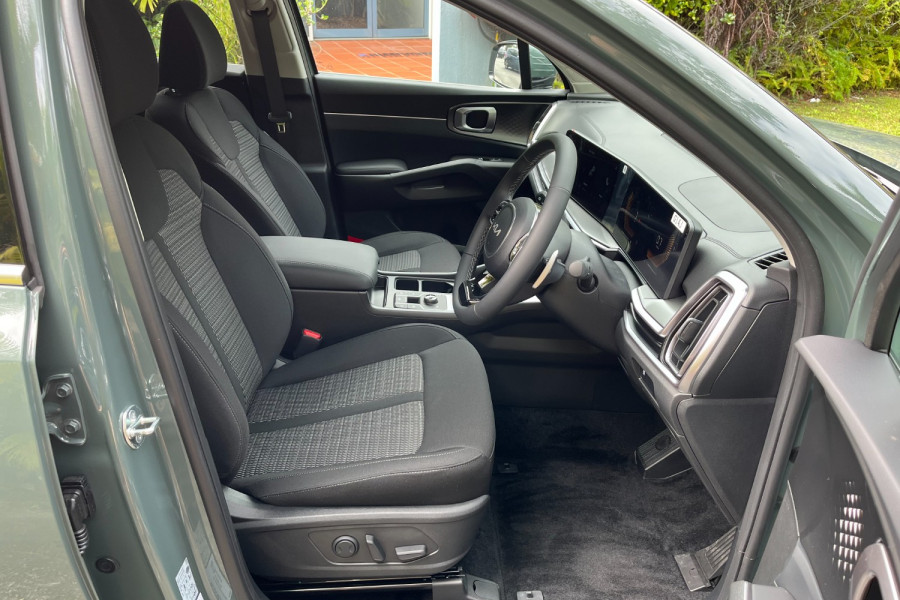 2024 MY25 Kia Sorento MQ4 PE Sport SUV Image 14