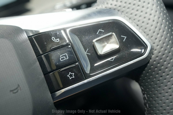 2025 MG HS AS33 Essence Hybrid+ SUV Image 16