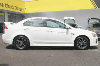 2016 Mitsubishi Lancer CF ES Sport Sedan