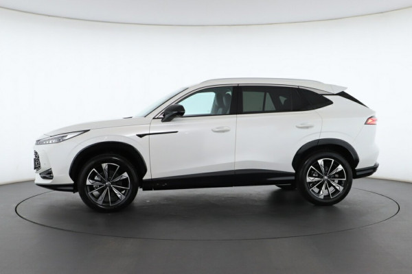 2025 MG HS AS33 Essence SUV Image 3