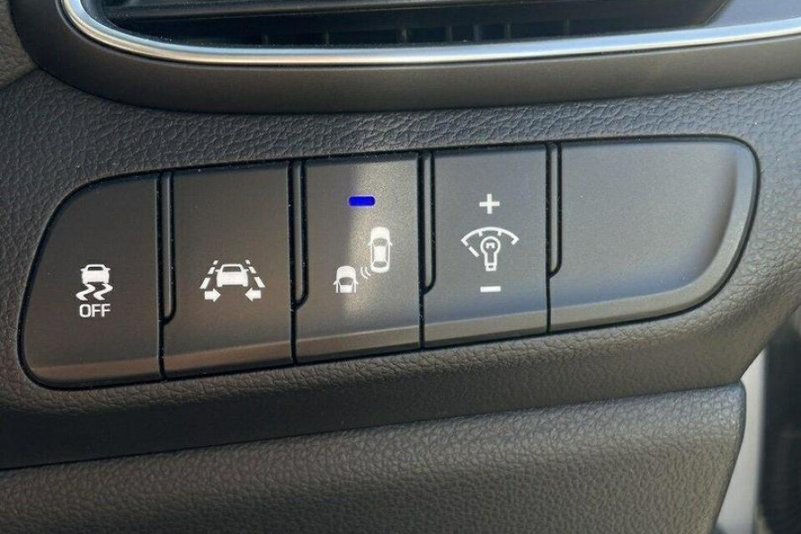 2017 MY18 Hyundai i30 PD Elite Hatch Image 22