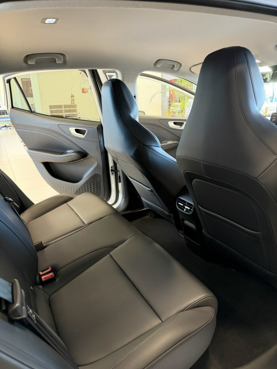 2026 MG MG4 EV Urban AH4E Essence 43 Hatch Image 19
