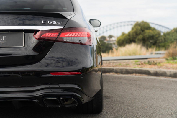 2023 Mercedes-Benz E63s AMG 4matic+ Sedan Image 6