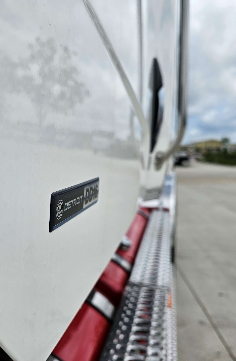 2024 Western Star 48x Cab Chassis Image 10