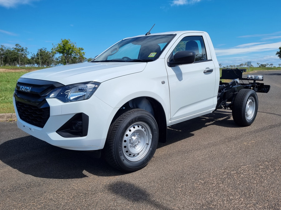 2026 Isuzu D-MAX RG SX Cab Chassis Image 7