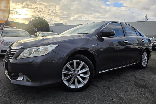 2014 Toyota Aurion GSV50R Presara Sedan Image 1