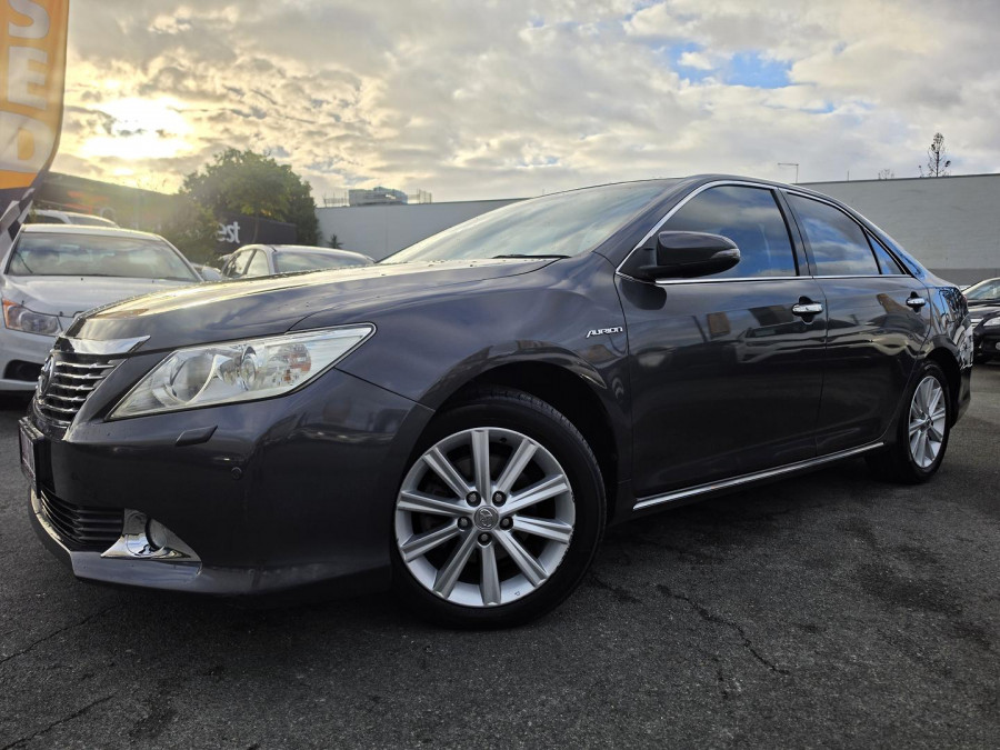 2014 Toyota Aurion GSV50R Presara Sedan Image 1