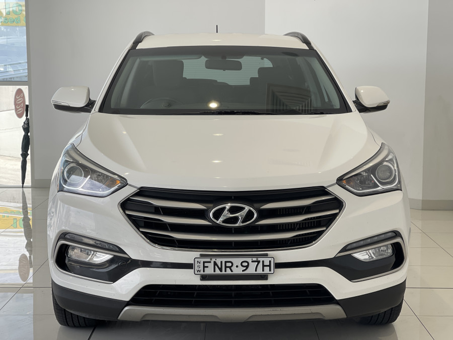 2017 Hyundai Santa Fe Active Wagon Image 4