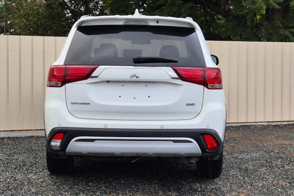 2020 MY21 Mitsubishi Outlander ZL LS SUV Image 5