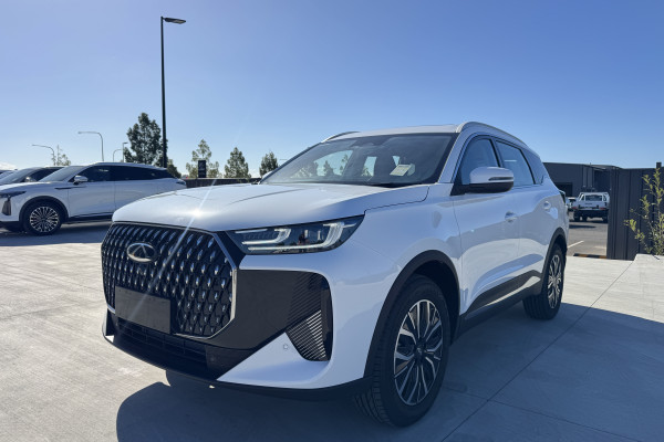 2025 MY26 Chery Tiggo 7 T32 Ultimate SUV Image 3