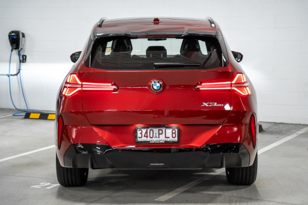 2025 BMW X3 G45 20 xDrive SUV image 5