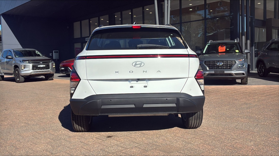 2026 Hyundai KONA SX2.V3  SUV Image 5