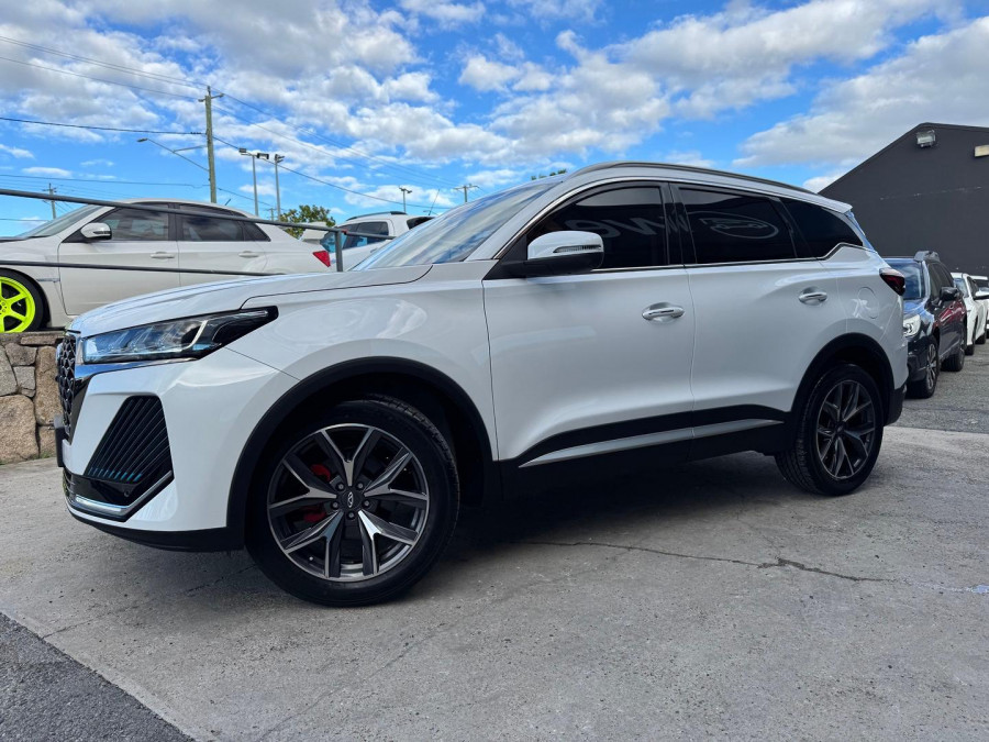 2023 Chery Tiggo 7 Pro T32 Ultimate AWD SUV Image 1