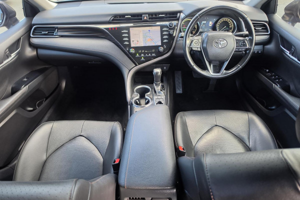 2019 Toyota Camry AXVH71R SL Sedan Image 18