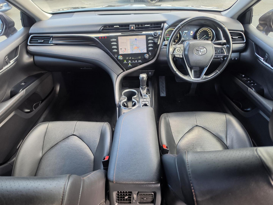 2019 Toyota Camry AXVH71R SL Sedan Image 18