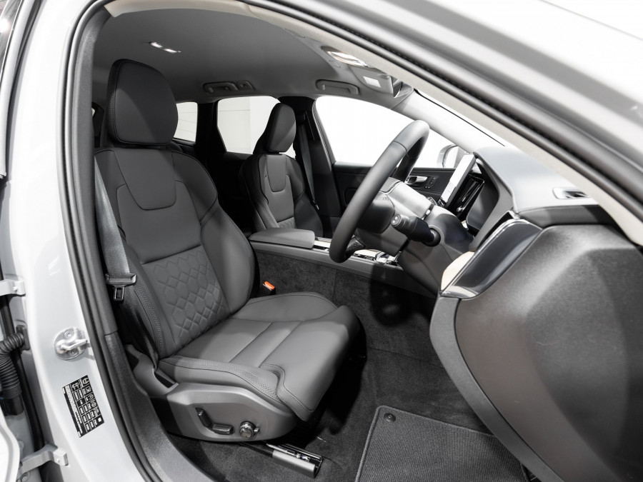 2026 Volvo XC60 UZ B5 Plus 2L Petrol AWD SUV Image 20