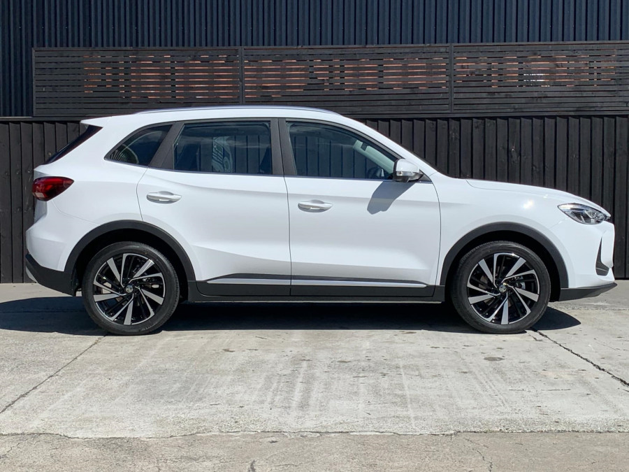 2026 MG ZS ZS32 Essence Turbo SUV Image 2