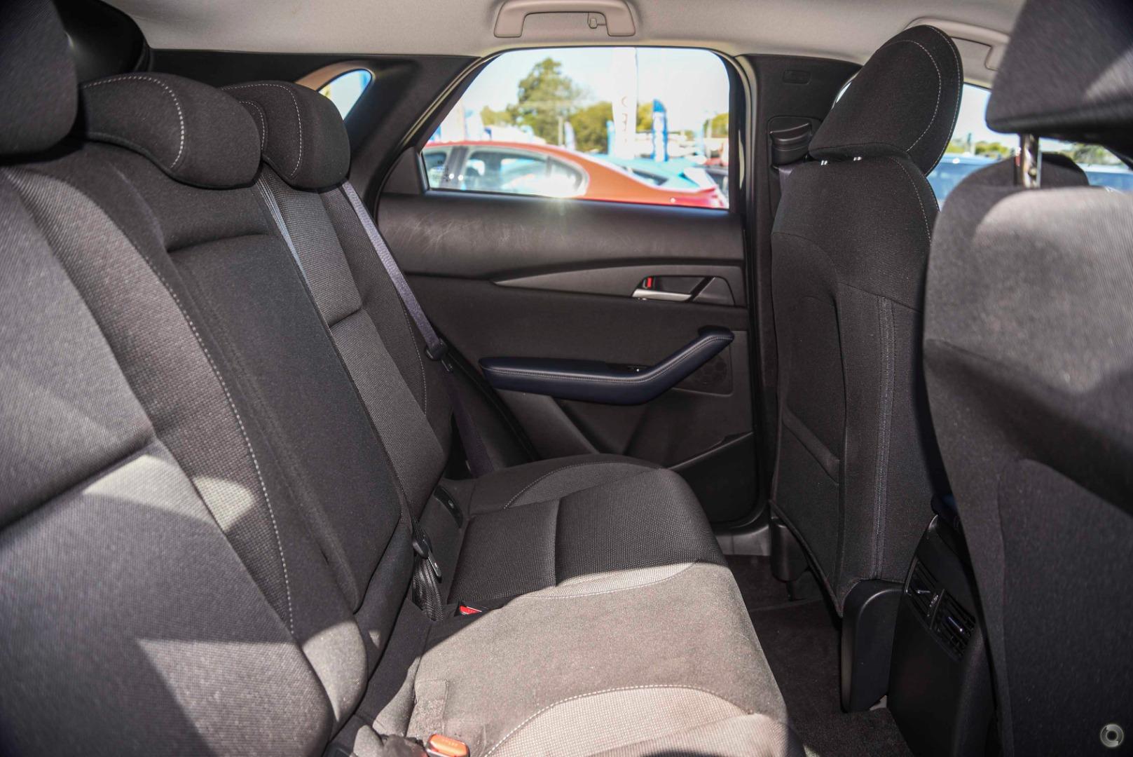 2024 Mazda CX-30 DM2W7A G20 Evolve SUV Image 8