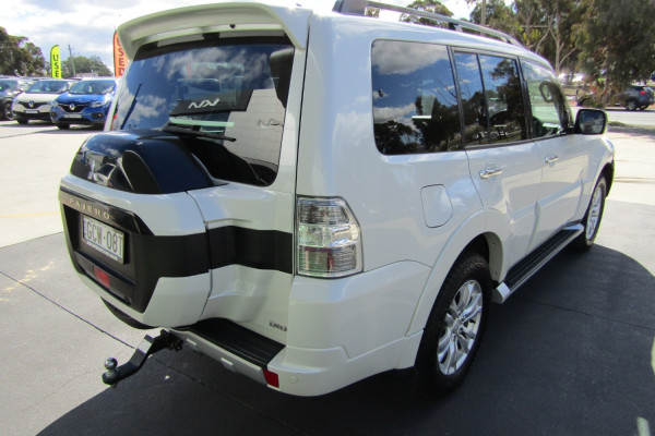 2019 MY20 Mitsubishi Pajero NX GLS SUV Image 7
