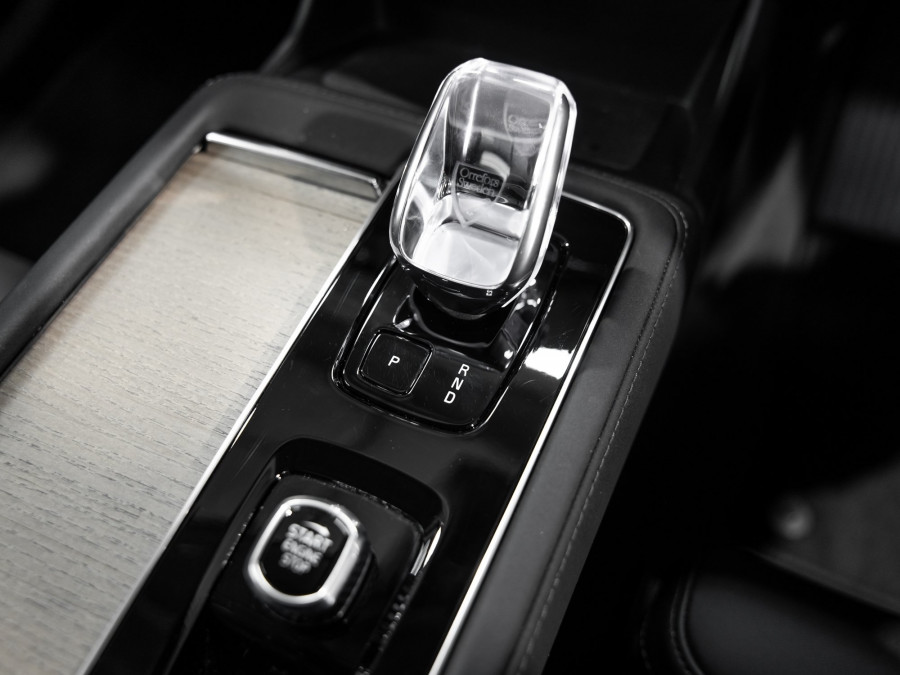 2026 Volvo XC90 L Series B5 AWD Plus SUV Image 13