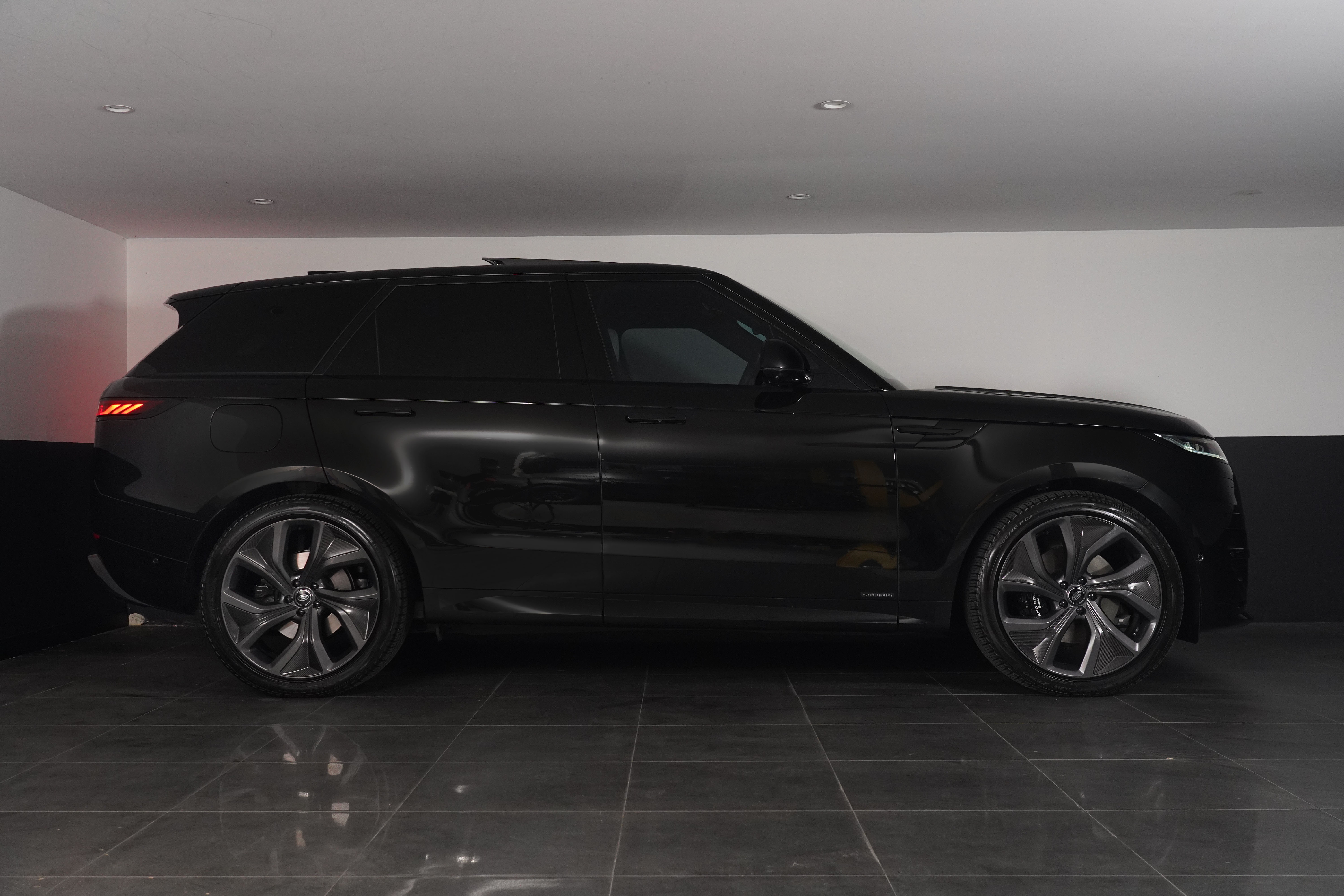 2024 Land Rover Range Rover Sport L461 D350 Autobiography SUV Image 19