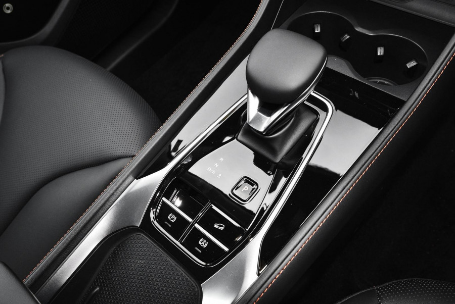 2024 MG HS AS33 Excite SUV Image 15