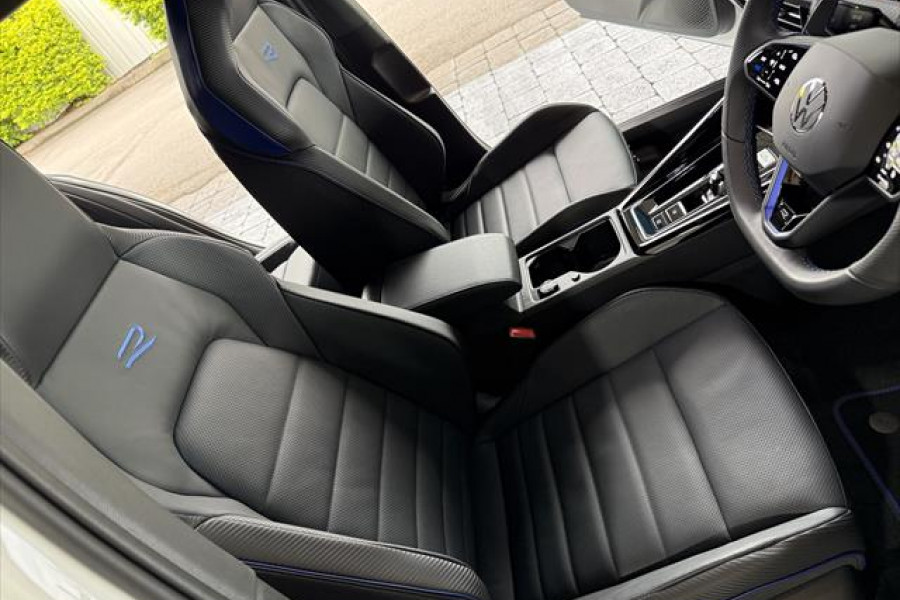 2024 MY24.5 Volkswagen Golf 8 R Hatch Image 18