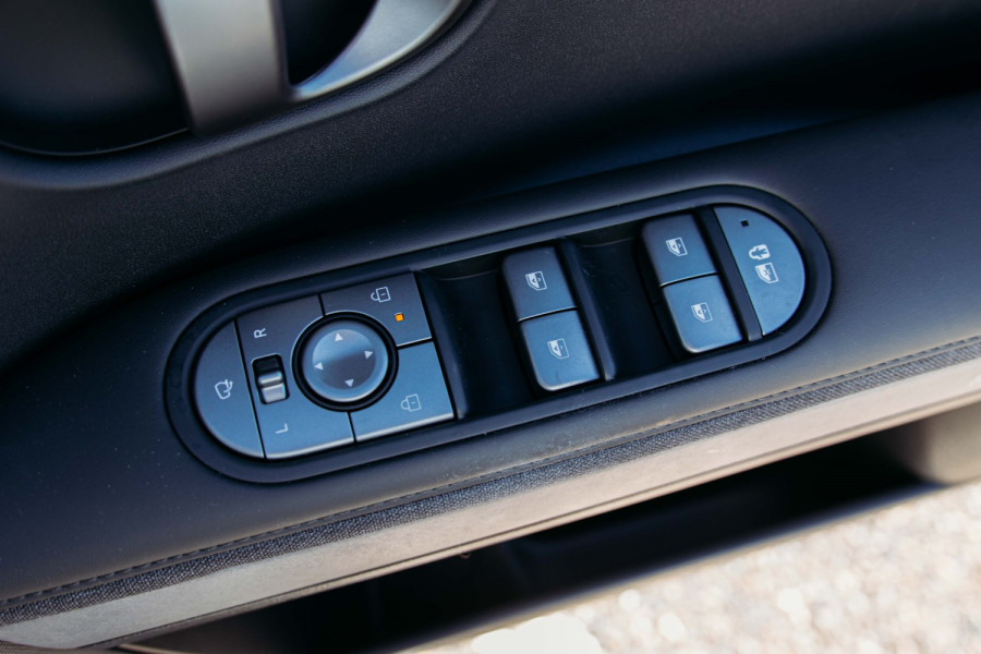 2024 MY25 Hyundai IONIQ 5 NE.V5  SUV Image 35