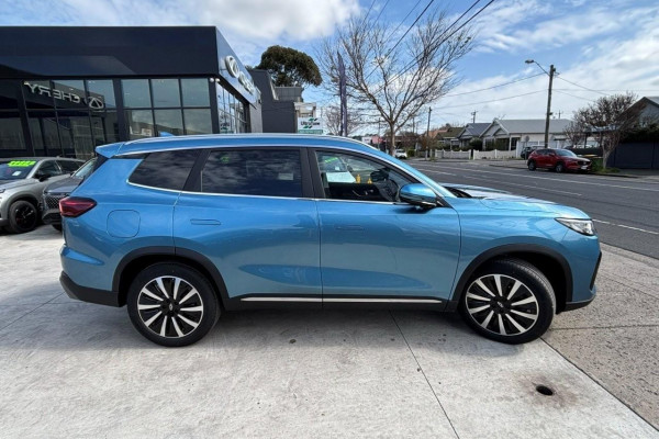 2026 Chery Tiggo 8 T31 Super Hybrid Ultimate SUV Image 5