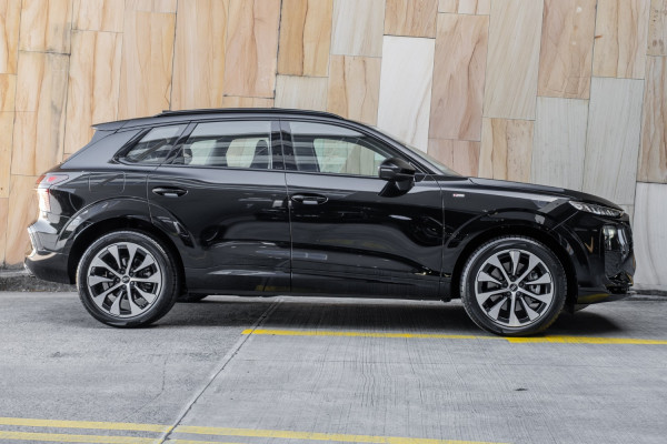 2026 Audi Q3 FJ TFSI 150kW Quattro SUV image 3