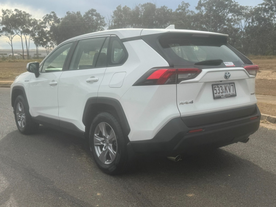 2022 Toyota RAV4 AXAH54R GX SUV Image 5