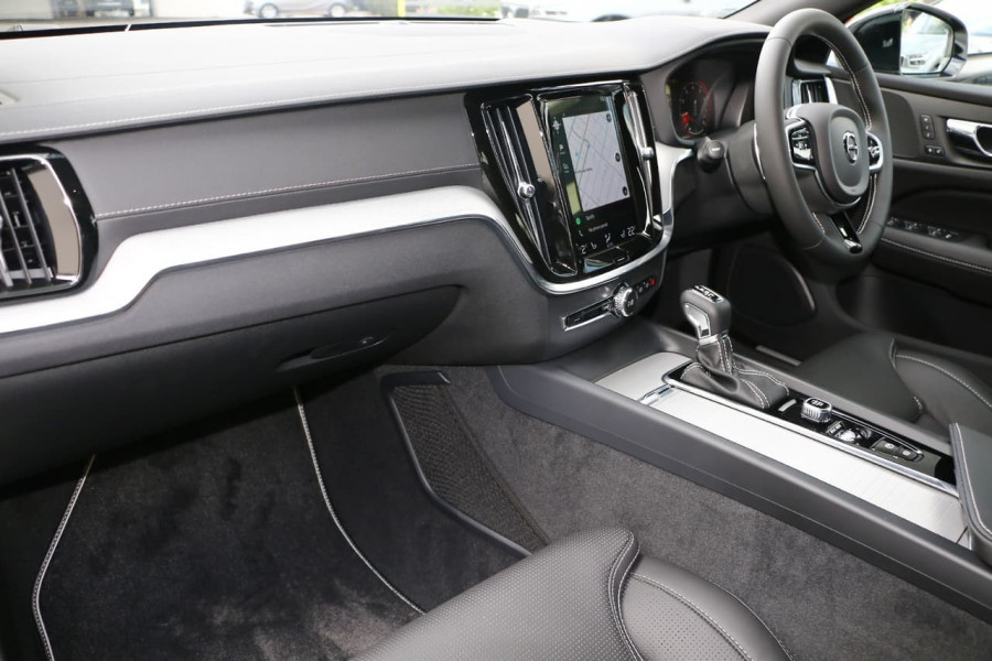 2019 MY20 Volvo V60 F-Series T5 R-Design Wagon Image 7