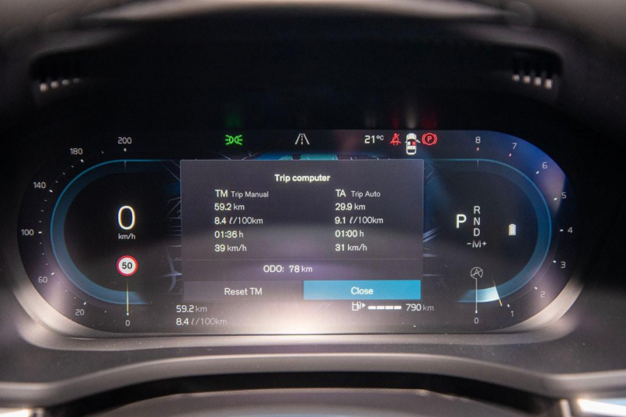 2024 MY25 Volvo XC60  Ultra B5 Bright SUV Image 14