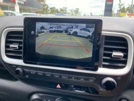 2024 Hyundai Venue QX.V5 Elite SUV image 10