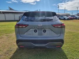 2024 Nissan QASHQAI J12 Ti SUV image 4