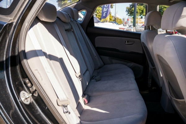 2008 Hyundai Elantra HD SLX Sedan Image 8