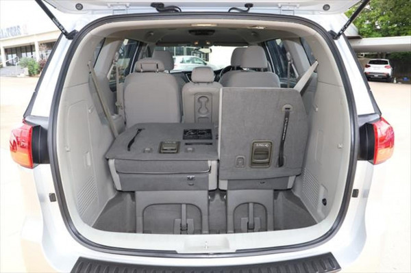 2015 Kia Carnival YP MY16 S Wagon