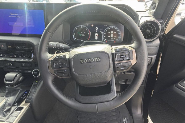 2026 Toyota LandCruiser Prado GDJ251R Altitude SUV Image 15
