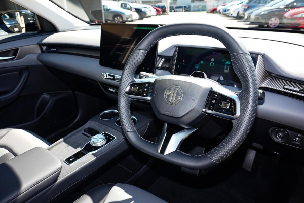 2026 MG MGS5 EV ZS3EM Essence 62 SUV Image 18