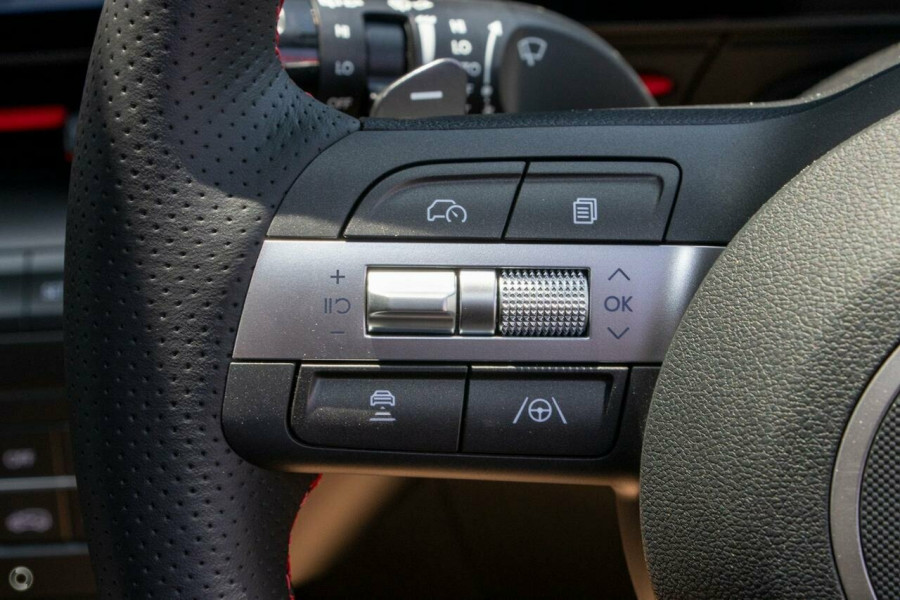 2025 Hyundai KONA SX2.V2 Premium N Line SUV Image 13