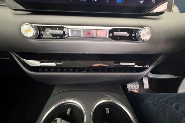 2026 MG MG4 AH4E Essence 64 Hatch Image 24