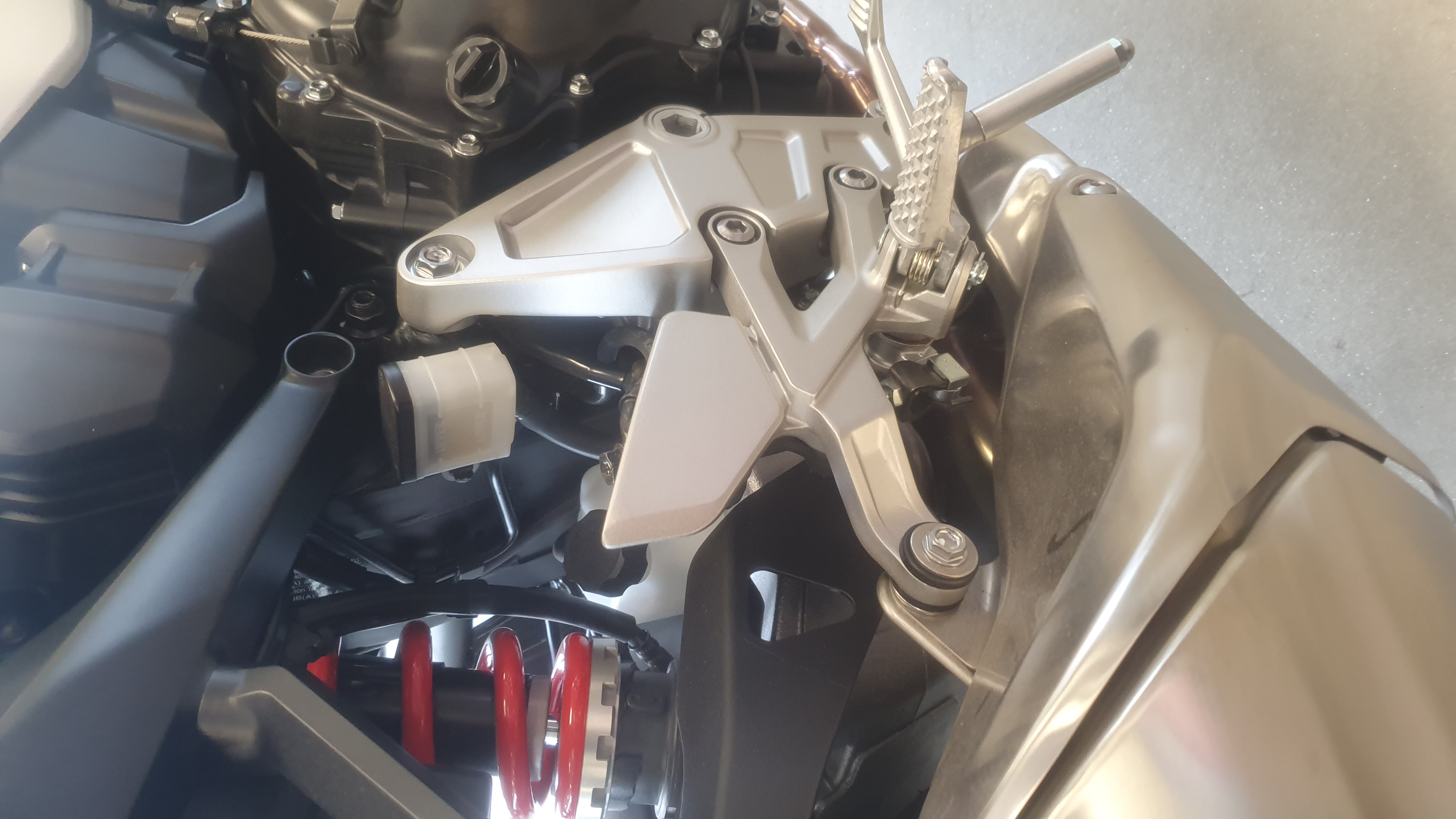 2019 Honda CB1000R Motorcycle Image 16