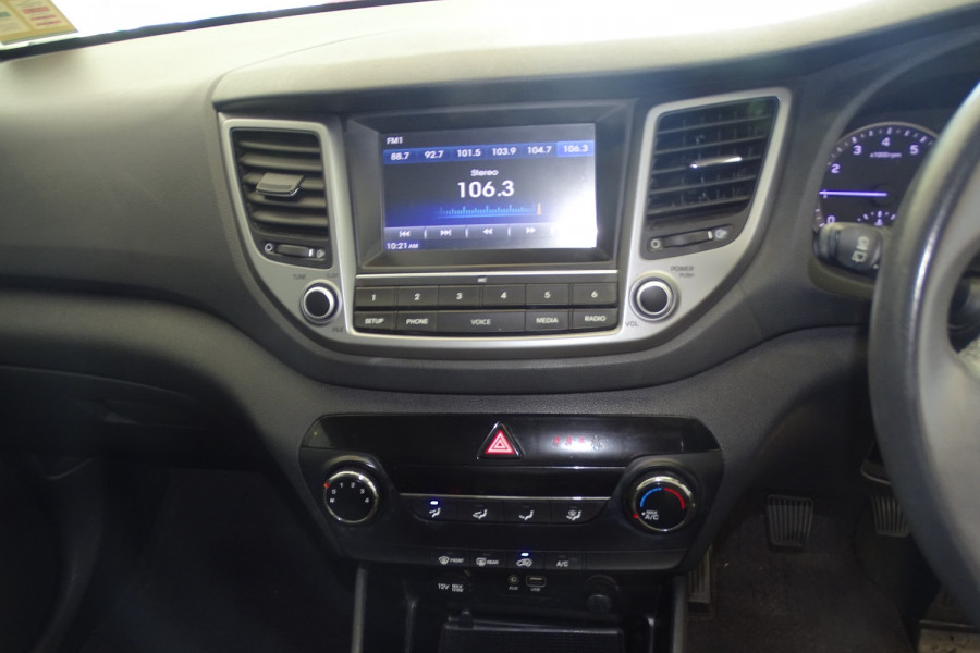 2017 Hyundai Tucson Active X SUV Image 19