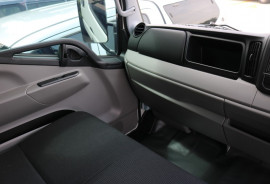 2019 Fuso Canter CREW CAB 4X4 CREW CAB 4X4 4wd