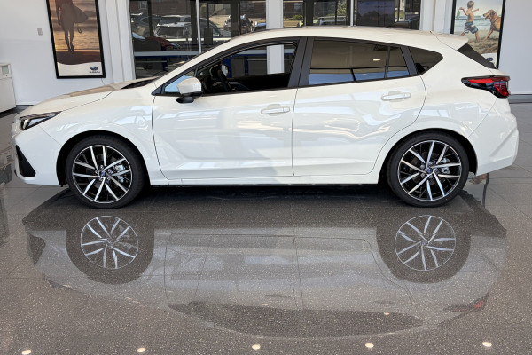 2025 Subaru Impreza G6 2.0S Hatch Image 3